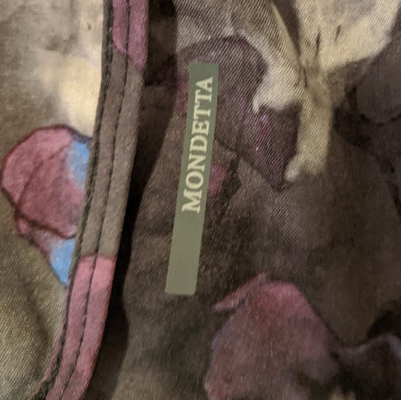 Mondetta Flowered Running Shorts Size Small - Picture 7 of 7